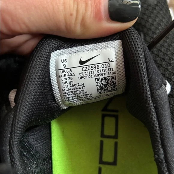 Nike Metcon 4 Black and White Training Shoes women size 9 - Picture 9 of 10